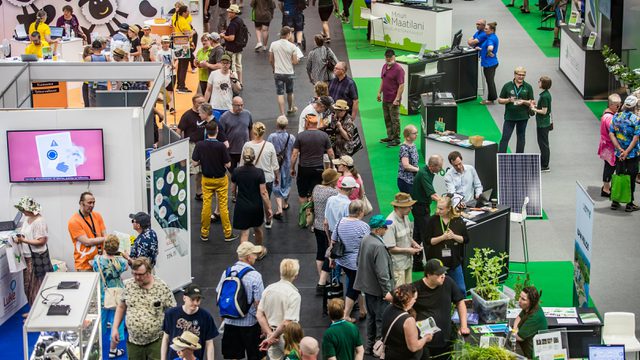 Farmari 2022 sisäosastoilla